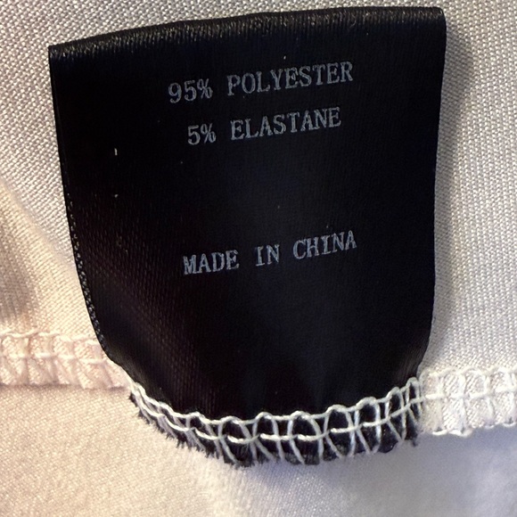 Loveu.dear XL Tank Top - Picture 5 of 5